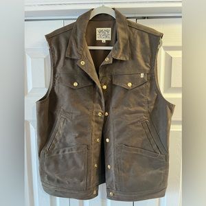Ship John Ramblin waxed canvas vest